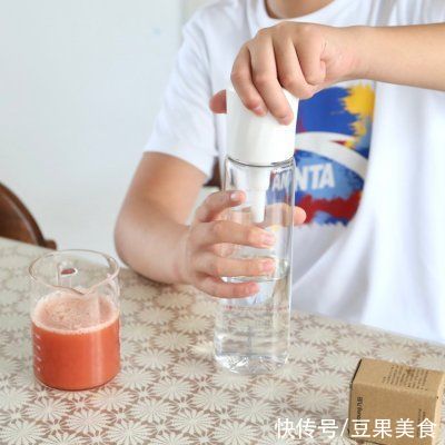 孩子|孩子自己也能制作的网红饮料，番茄气泡水