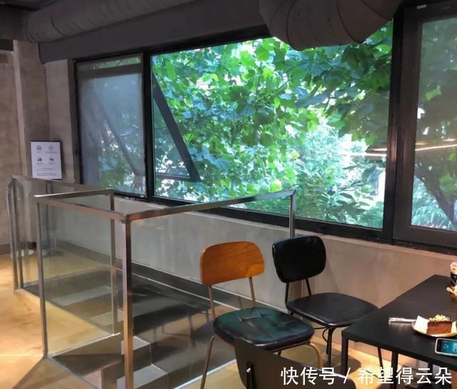 咖啡馆|我们相约在这里喝一杯咖啡吧!