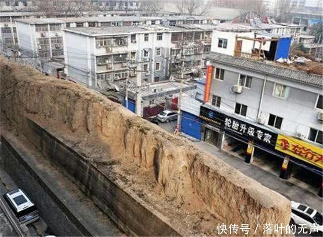 中国这段土墙,600多年无人敢拆还要定期维护,有何缘由