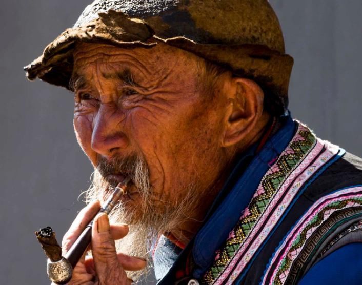 老年痴呆通常会有4大症状不注意,你将会是儿女的负担