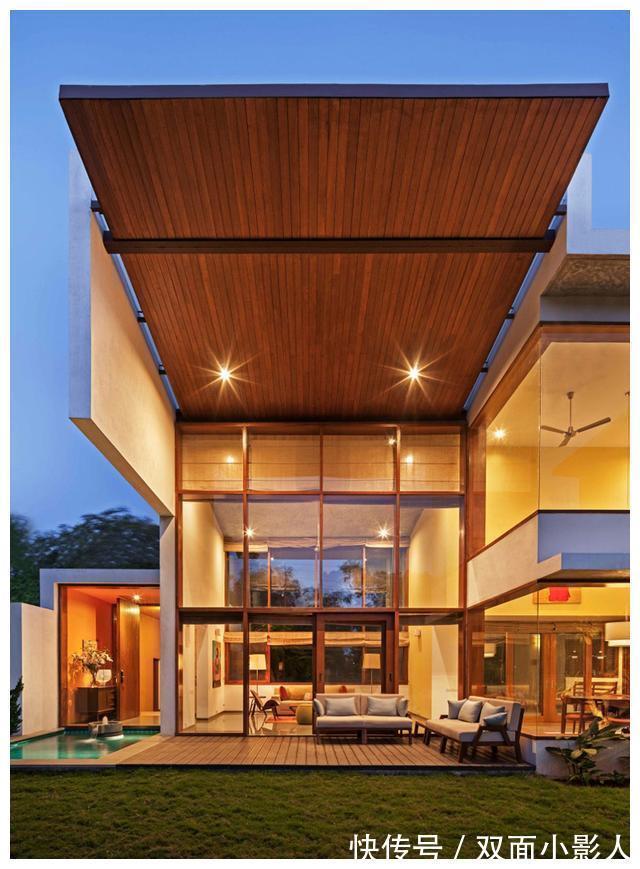 客厅|印度夫妻晒出350㎡别墅走红网络,二人世界,被超多人羡慕!