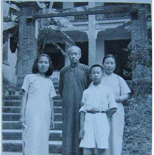 妻子|发妻陪他14年,续弦夫人陪他35年,95岁临终却说:唯发妻配做妻子