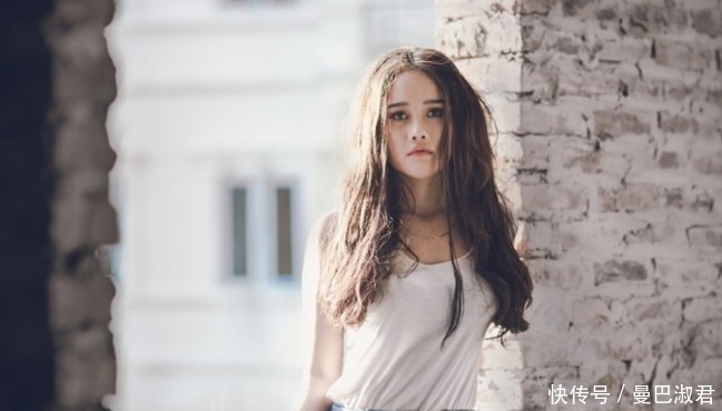 “老婆，孩子上幼儿园了，让你妈先走，我妈来享享福吧”“好的”