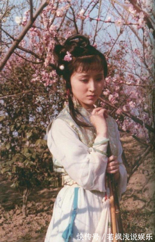 宝玉&林黛玉到底得了什么病?不严重却很难治好,我们现在很多人也有