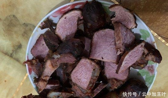  家常蒸腊肉的做法，怎么清蒸腊肉，零难度，超级简单又下饭