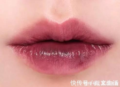 黄皮|口红别乱买,这4种口红颜色,才适合黄皮肤