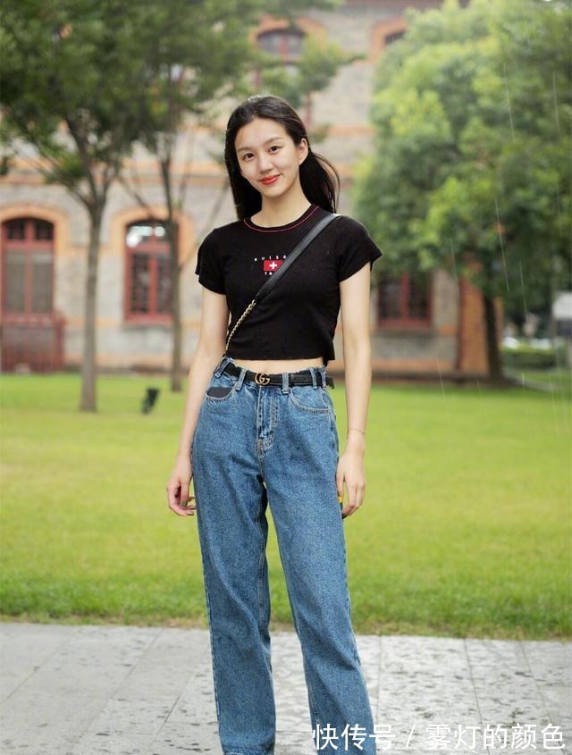 精髓 牛仔裤再百搭也不能瞎穿,掌握这几招穿搭精髓,旧衣也能变新衣