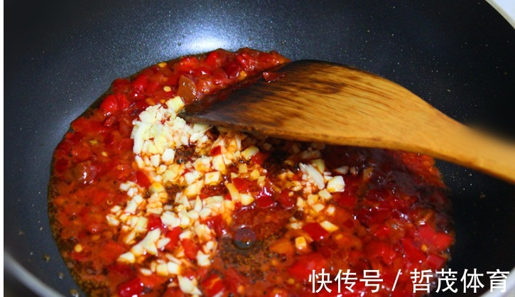 鱼香肉丝|它有“素食之王”的美誉,鲜嫩爽滑,吃着比肉香,人到中年要多吃