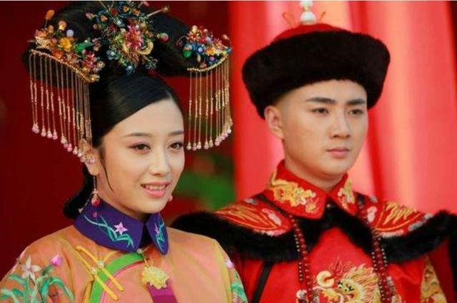 人真|皇帝选谁侍寝全看心情,后宫嫔妃如何争宠,争宠绝招让人面红耳赤