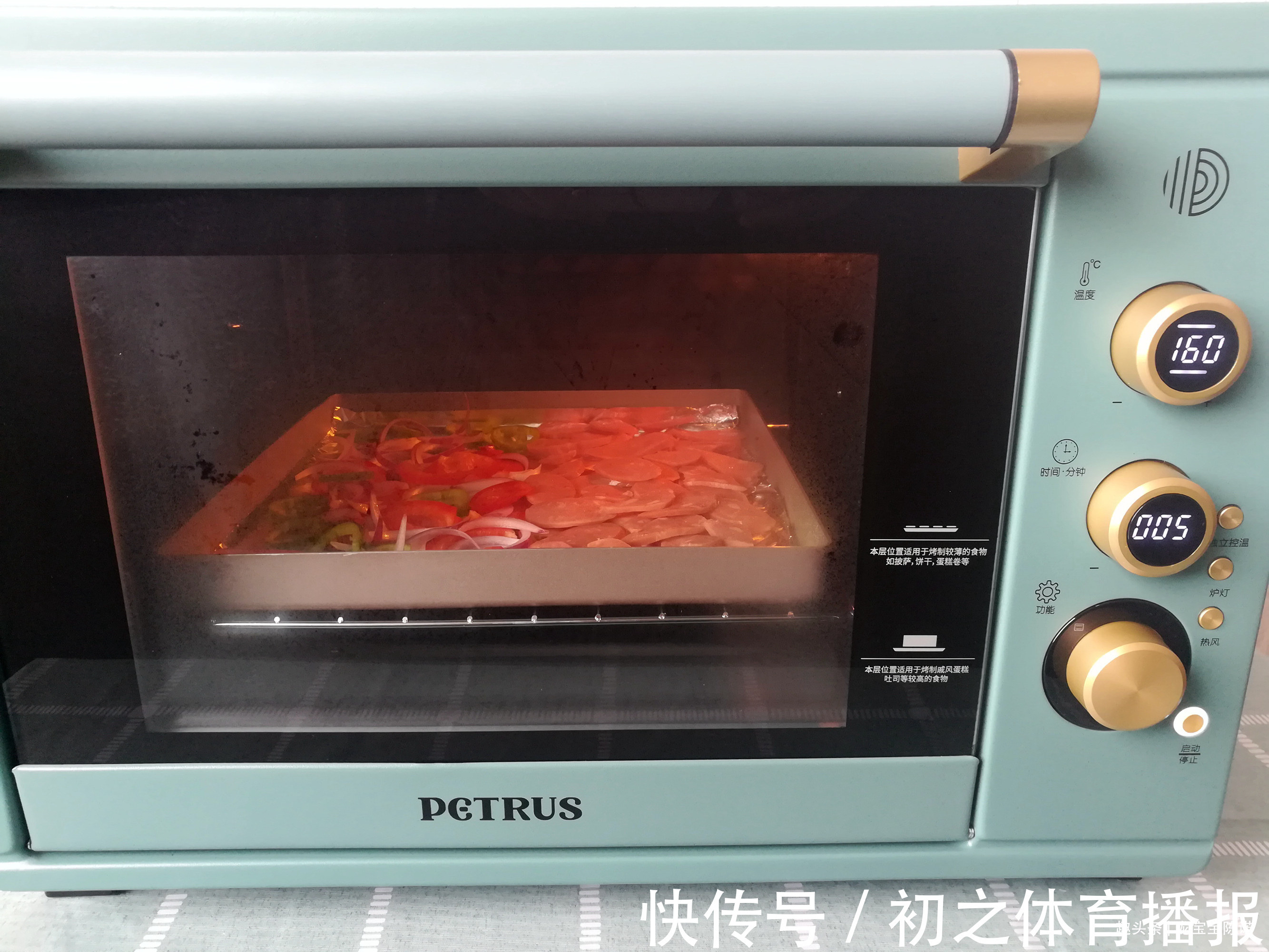 脆皮肠|6年里做了上百次披萨,孩子最爱这口味,香软蓬松,好吃又解馋