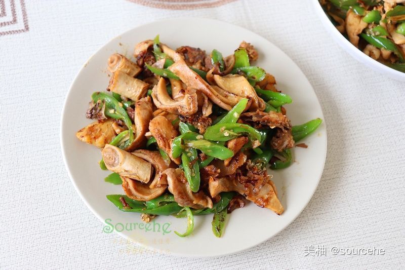 花生油|四个女人的晚餐，六道家常菜，网友：会过日子，可以娶回家！