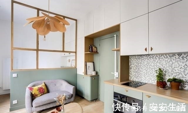 隔断|女孩28㎡小家：满墙的柜子贯通厨房至卧室，蜗居一样精致又舒心！