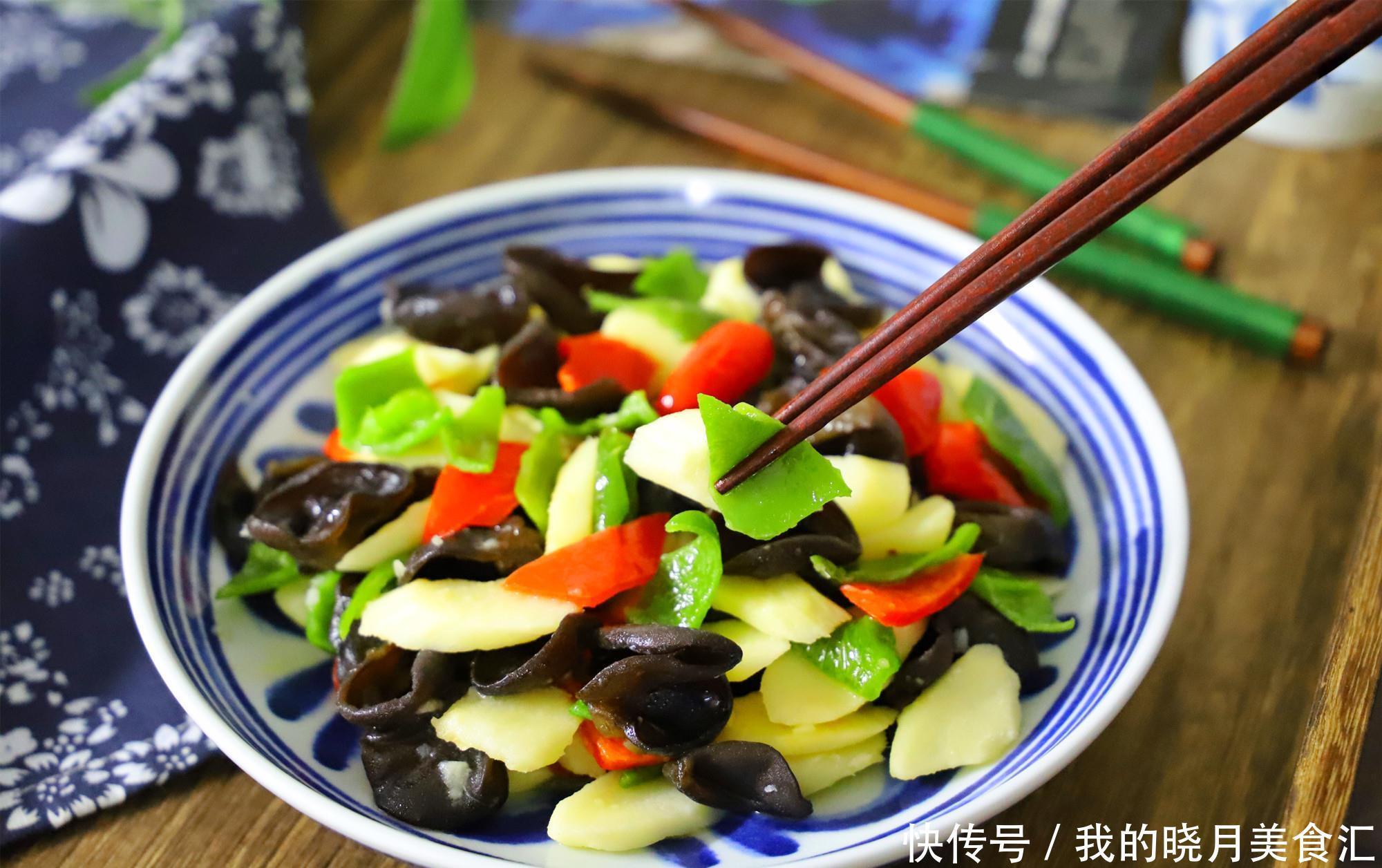 節(jié)后此兩種素菜一起炒,比肉菜受歡迎,清爽開胃解油膩,簡單好吃