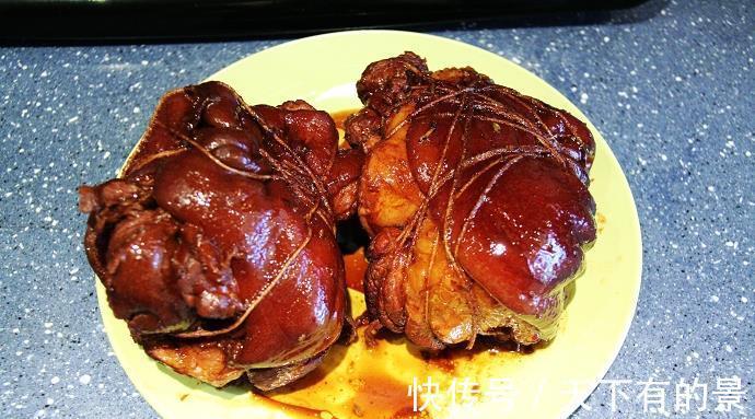 肘子|33年厨师长透露：牢记这4点，做出的酱肘子不柴不腻，口感香糯