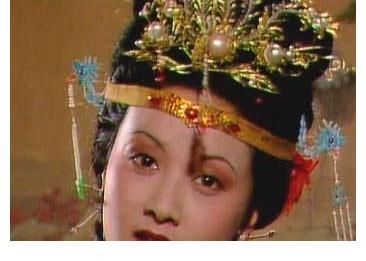 结局|王熙凤死后被扔乱葬岗？错，她的结局也许比这更悲剧！