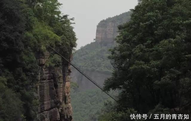 河南这个原生态景区，千瀑竞流风景秀丽，还免门票！