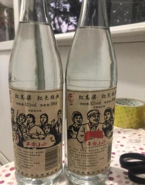 茅台酒|10元一瓶的普通白酒和2000元一瓶的茅台酒有什么区别？