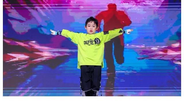 专访舞林新生代深圳人气之星 黄泊辰：继续努力，跳得更好