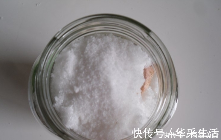 晾干|“腌糖醋蒜”只放糖和醋?错了,如果少了它,蒜又苦又涩,还易坏