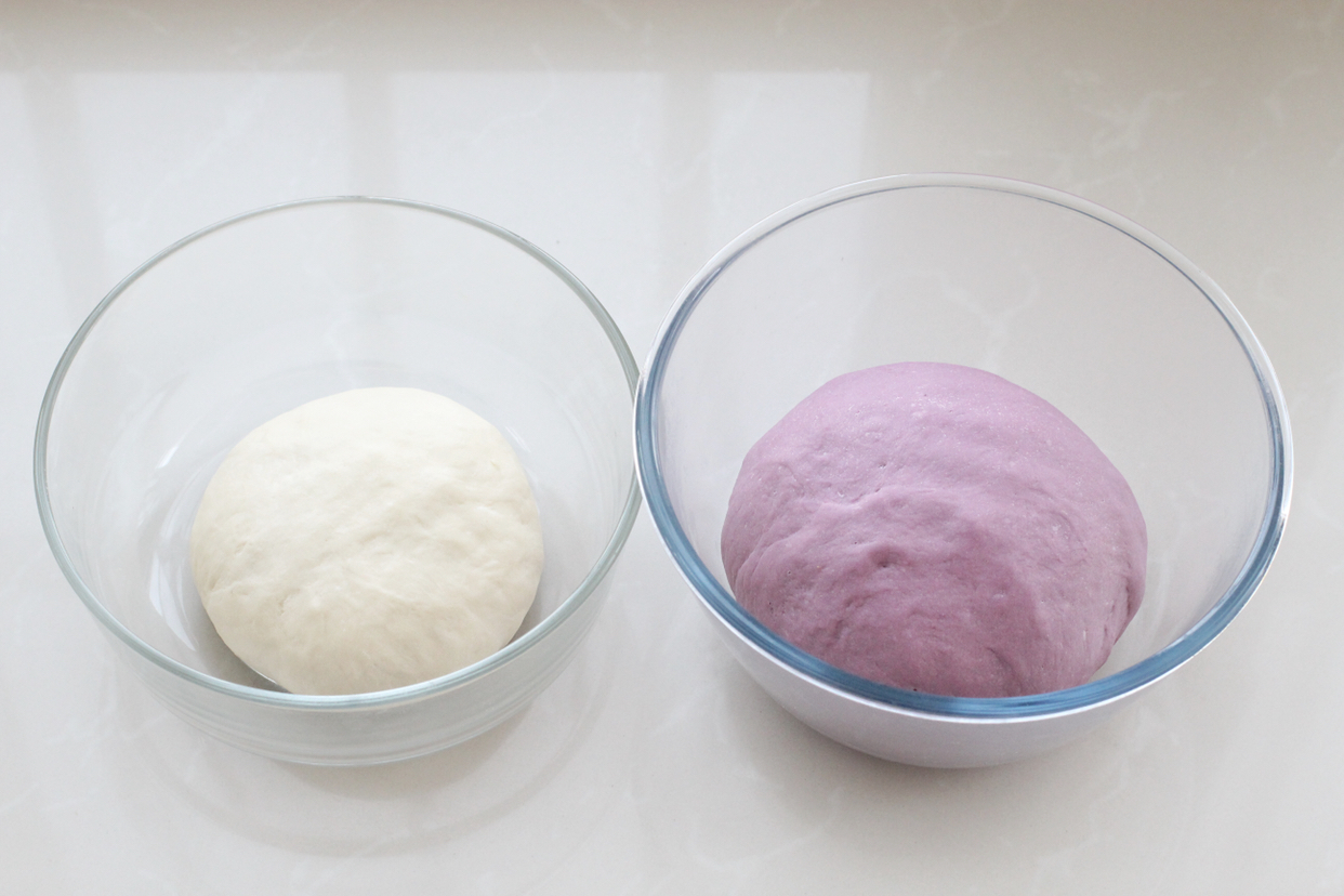 无需任何技巧就能做出双色花卷,层次分明、暄软香甜,漂亮极了!