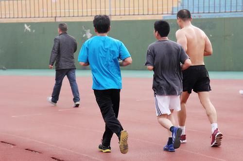  僧人|血脂高是什么原因导致的？每天吃素也会患？为什么降不下来？