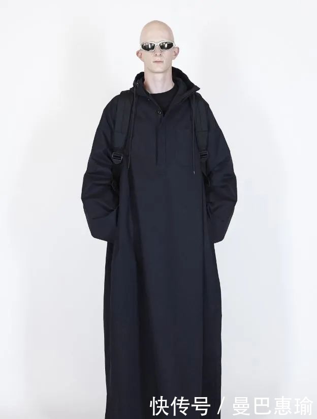 巴黎|Balenciaga 2021春夏|巴黎街头帅气的夜行者