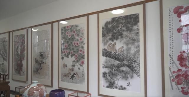 笔墨|花鸟闻香，山水听流——画家欧阳锦