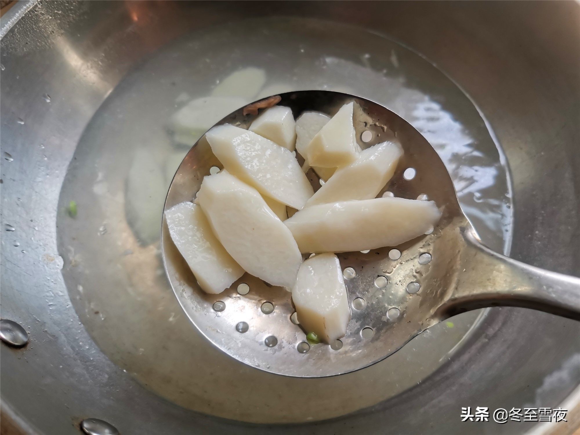 黑木耳|中秋节家宴，推荐一道素菜小炒，清淡可口味美，解腻不上火