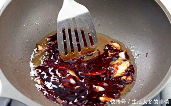 今天才知道,蚝油不能随便用,为了健康,牢记4不放,别再用错了