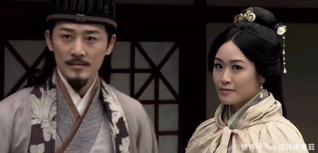 诸葛亮|诸葛亮为什么一直拿着一把扇子？原来扇子中暗藏玄机，有特殊含义