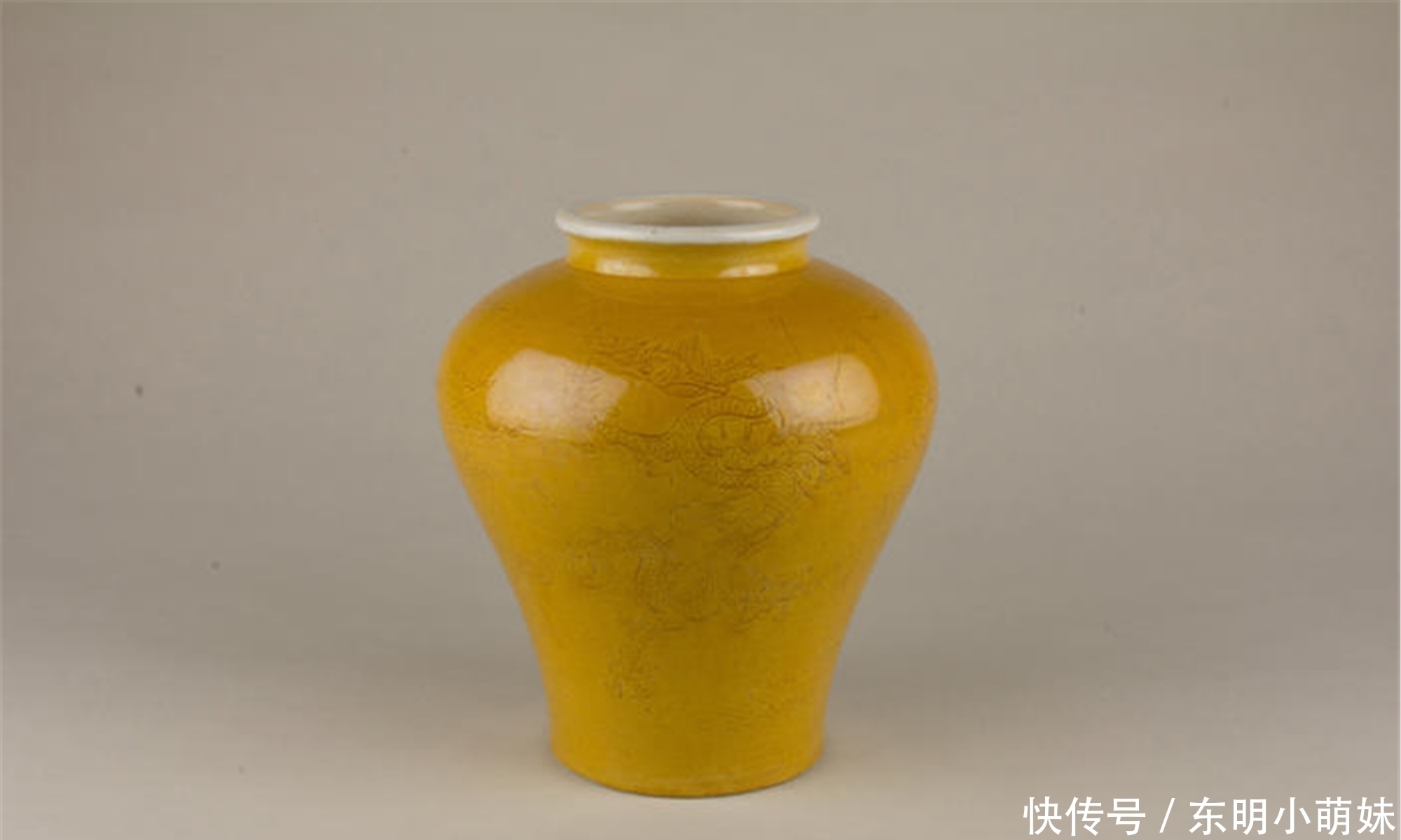 高仿品&很多传世的官窑看上去跟新出窑炉似的,外行人该如何区分?