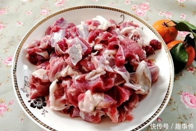 羊腿|做羊肉最忌放大料,羊肉这样做,一羊两吃,二斤羊肉不够吃