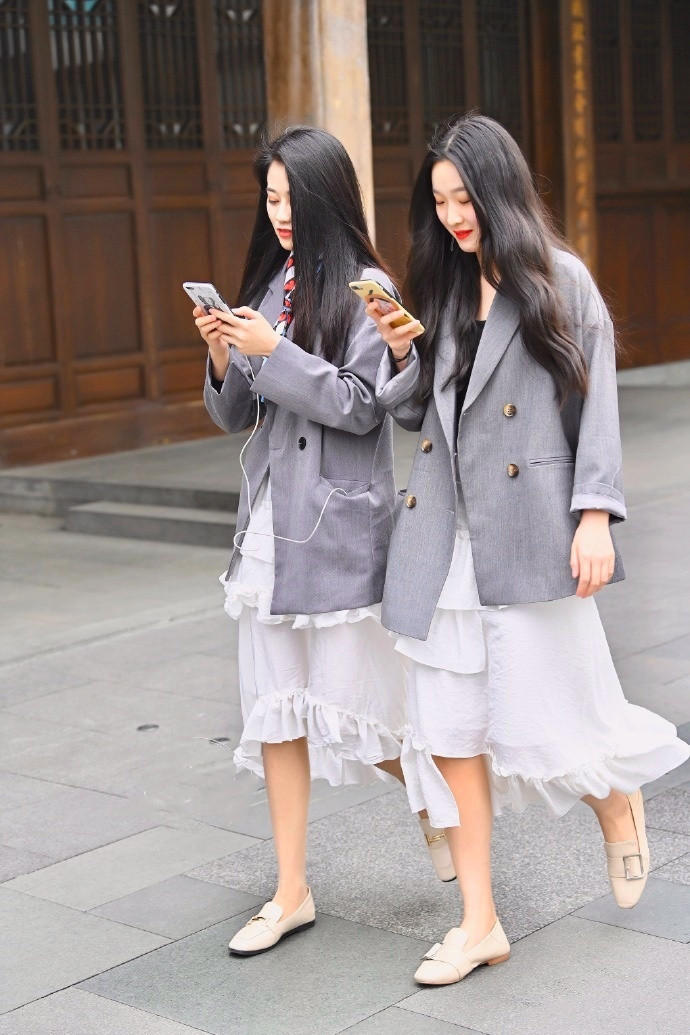 女神 亭亭玉立的妙龄女神, 外型迷人, 看得让人眼睛好累啊