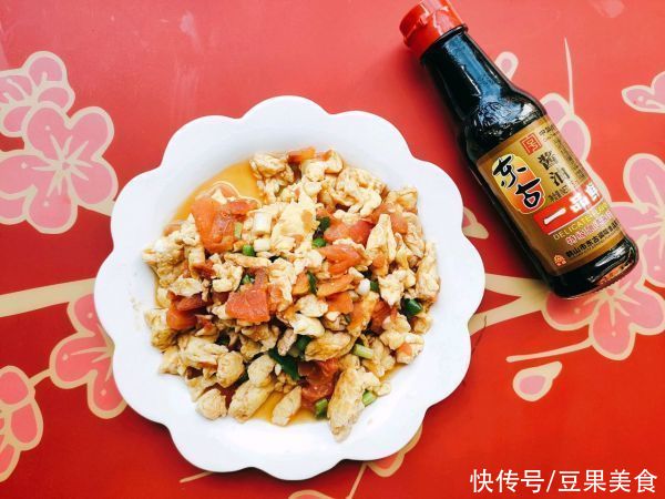 番茄|#不容错过的鲜美滋味#滑嫩鲜香的西红柿炒蛋