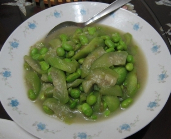 青豆和什么炒好吃