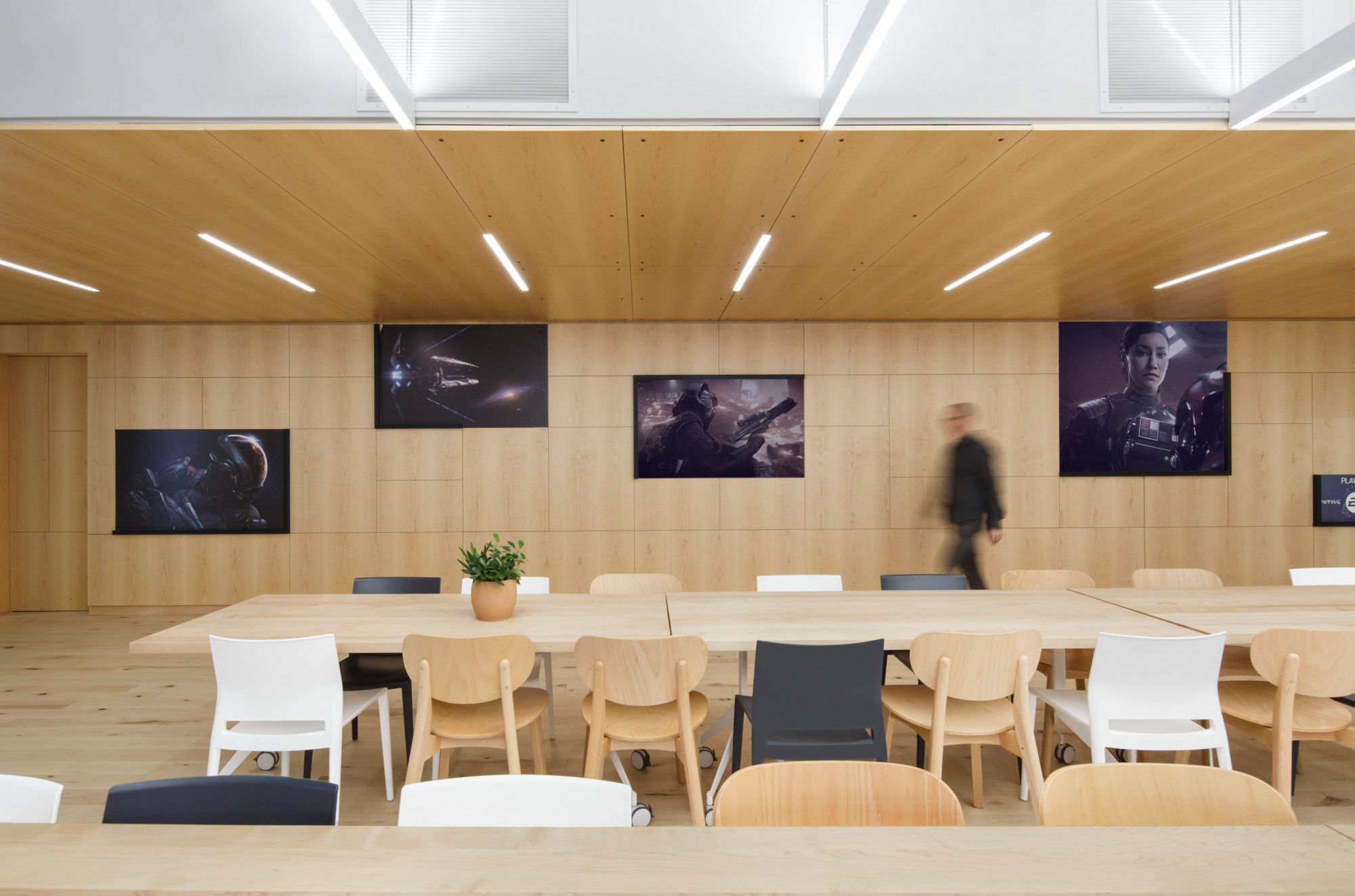 星球大战|EA Motive开发新的《星战》动作游戏和一个全新IP