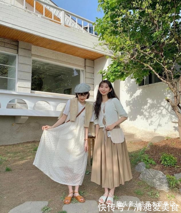 时髦 扔掉你的碎花裙!今夏流行这“3种”裙子,40岁女人穿更时髦减龄