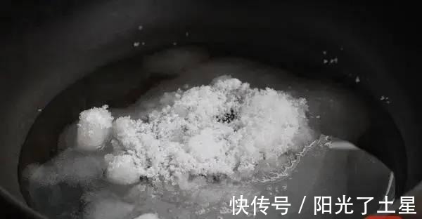 开胃|红薯这样做太惊艳了,香甜软糯又开胃,出锅盘子都被舔干净!