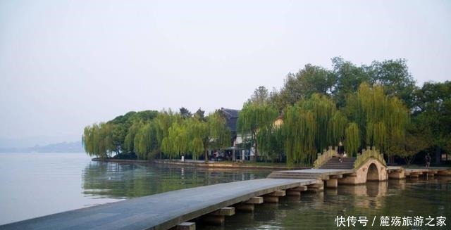 杭州西湖|我国“最有良心”的风景区，坚持17年不收取门票，游客纷纷点赞