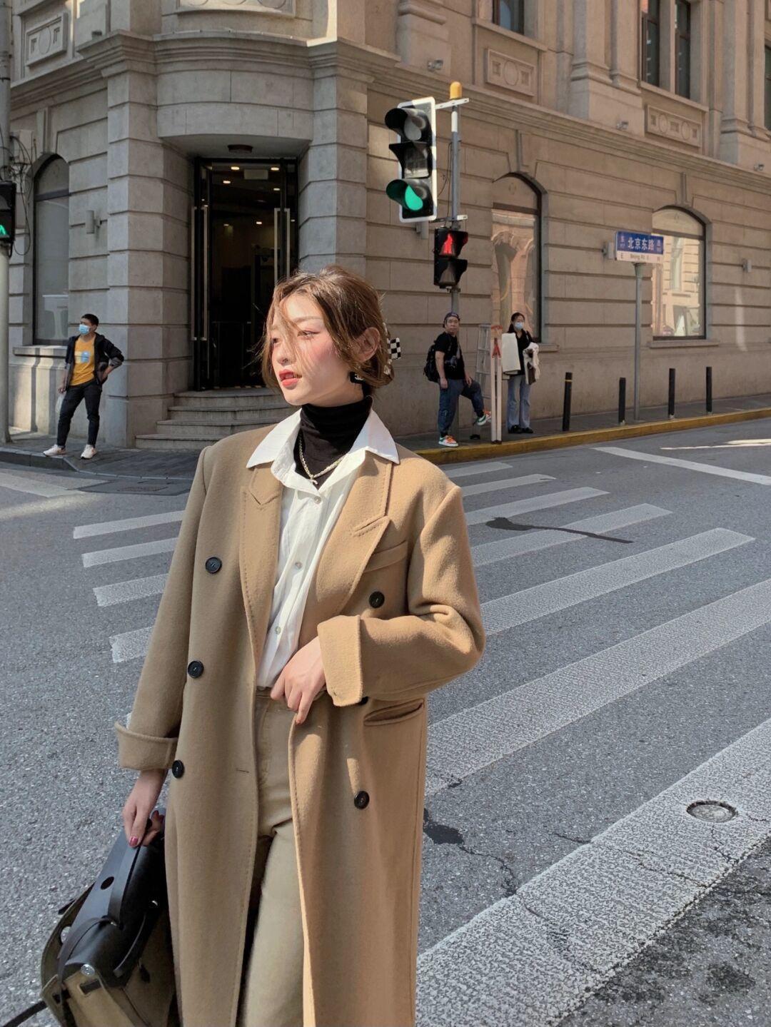 美眉|毛呢外套不能乱穿,这几个搭配思路值得借鉴,远离拖沓,高级精致