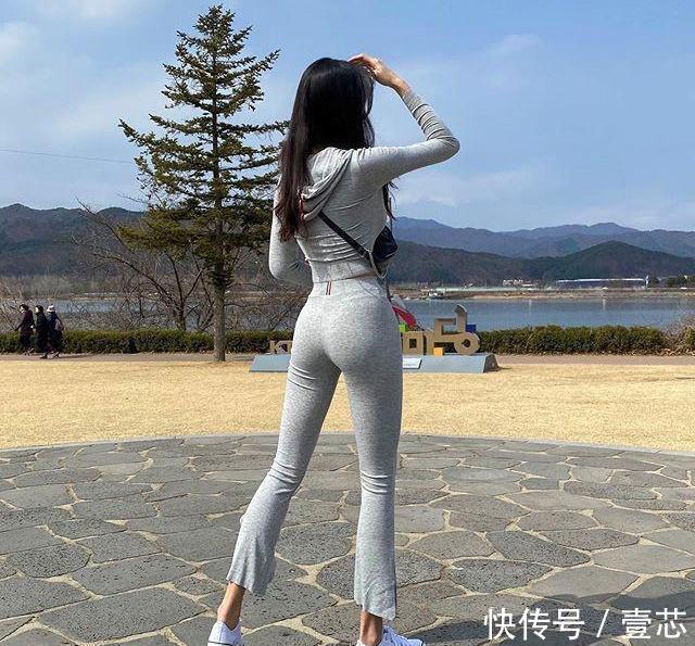 小蛮腰|健身美女爱穿“无痕裤”,玲珑身材凹凸有致,爱运动的美女真漂亮