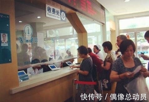 高烧|2岁孩童高烧昏迷送医院,医生看到奶奶带的东西,说原因在这里