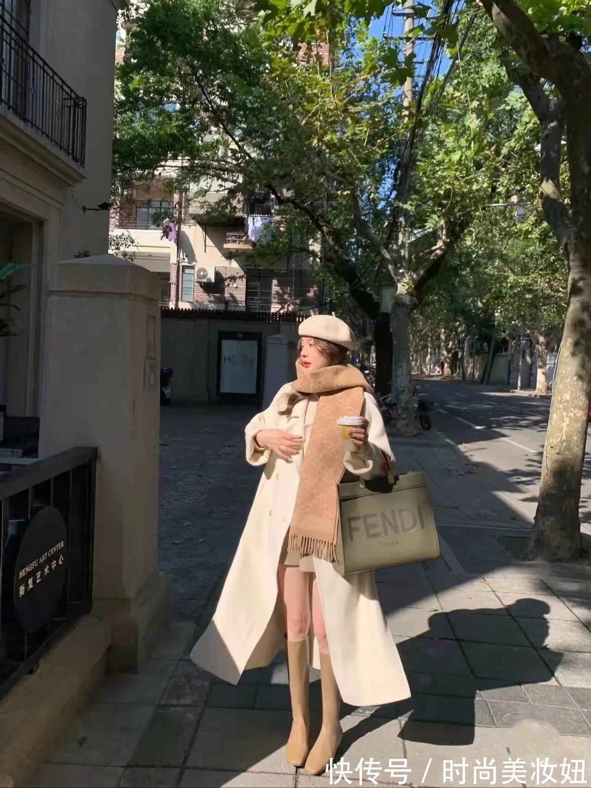 长筒靴 过年大衣都准备好了吗?推荐4款气质大衣,最后一件太高级了