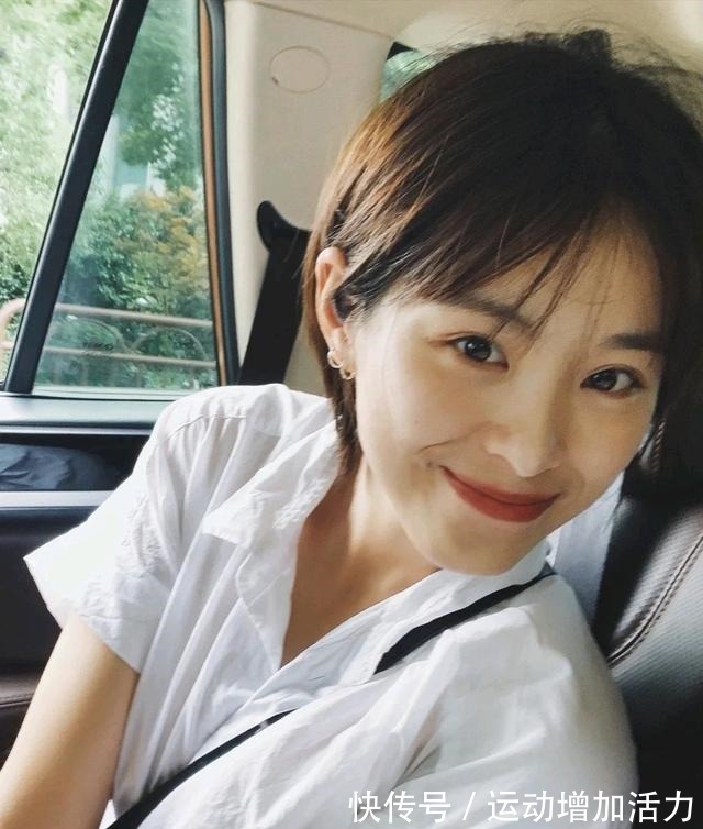 打理 爽快减龄的短发发型,超好打理还显脸小,盛夏必备!