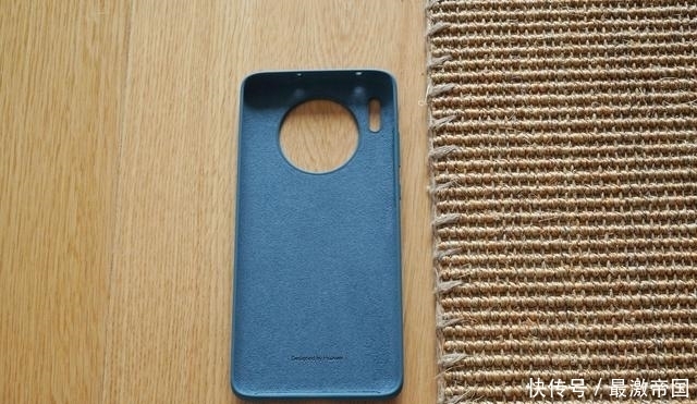 发布|华为mate40发布之际,聊聊mate30半年使用感受和配件