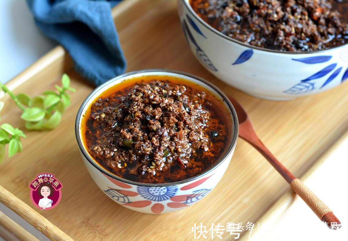 万能香辣酱巨好吃，面条米饭能多吃半碗，连老干妈都靠边站