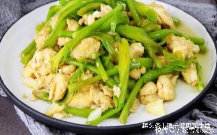 补脑|炒鸡蛋时加入以下食物,补充钙质,补脑益智,孩子脑瓜更加聪明