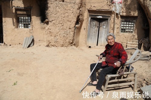 门帘|109岁老人无儿无女独居窑洞，还能穿针引线，20年离不开一样东西