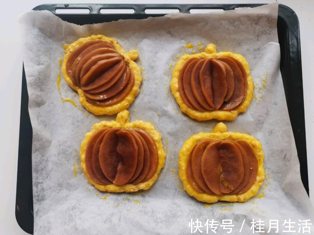 泡打粉|红酒煮苹果，做道好看又好吃的甜品，一个烤箱就搞定