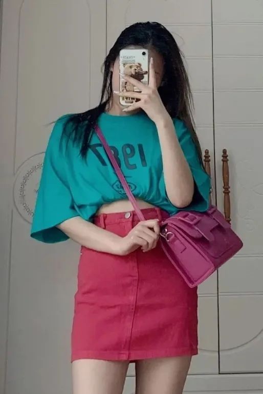 回村的诱惑|拜拜牛油果绿!今夏超火流行色时髦又高级,早穿早美